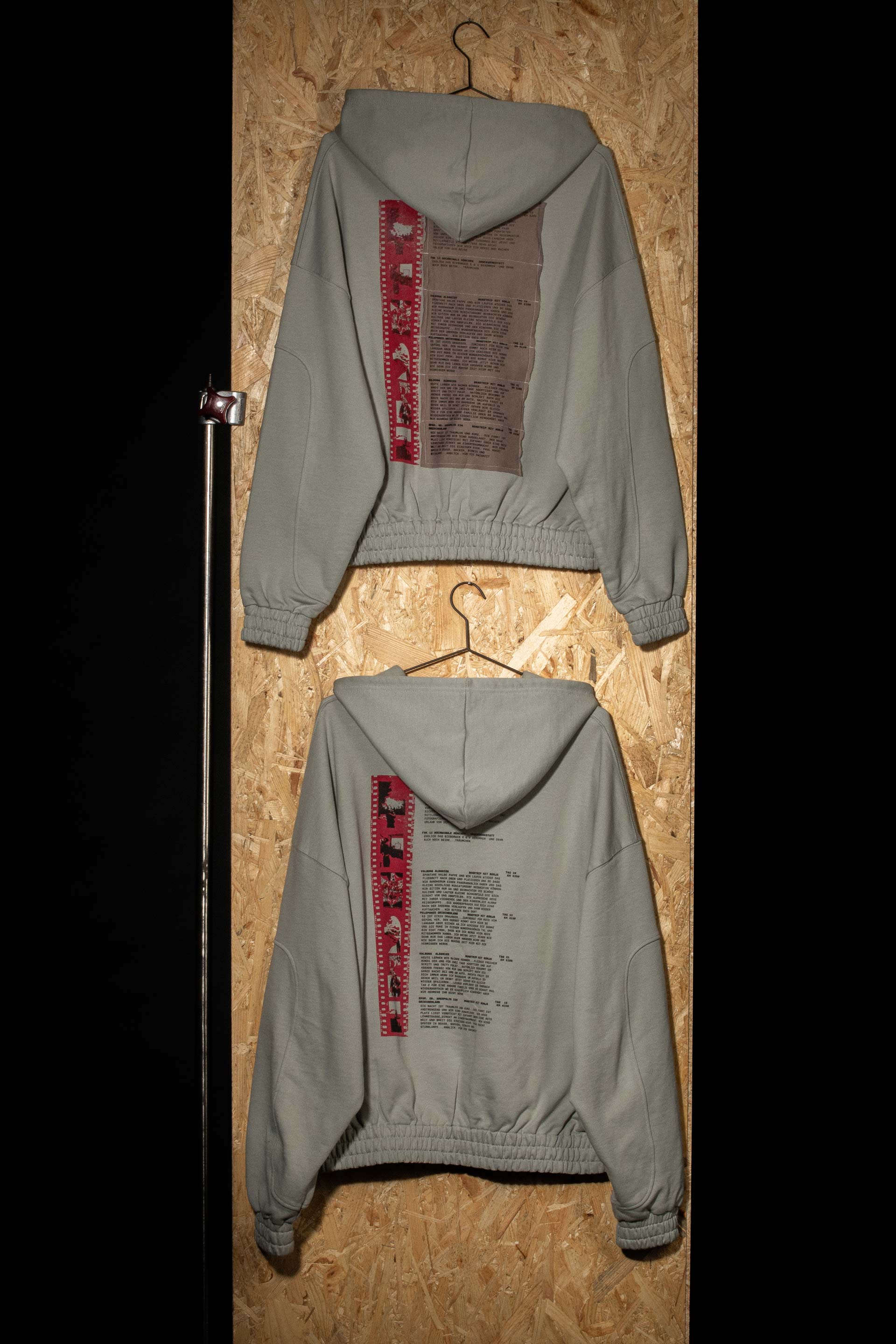 Bild von Hoodies augehängt